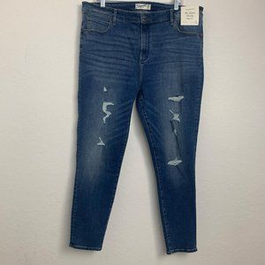 NWT Abercrombie & Fitch The Super Skinny High Rise Size 35